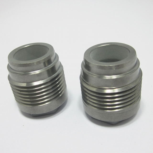tungsten carbide thread nozzles for pdc drill bit