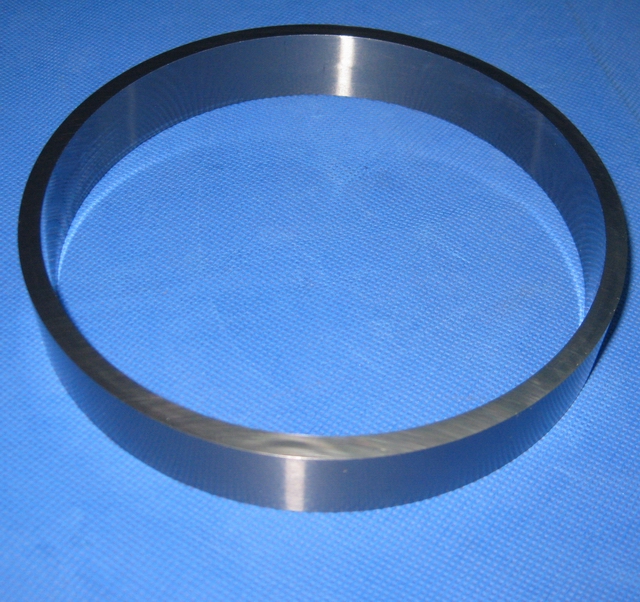 tungsten carbide blade